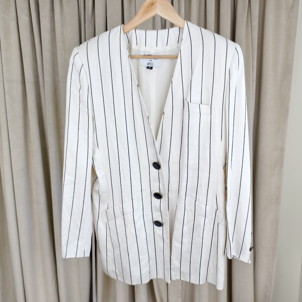 Vintage Kasper White and Black Striped Blazer - Picture 5 of 8